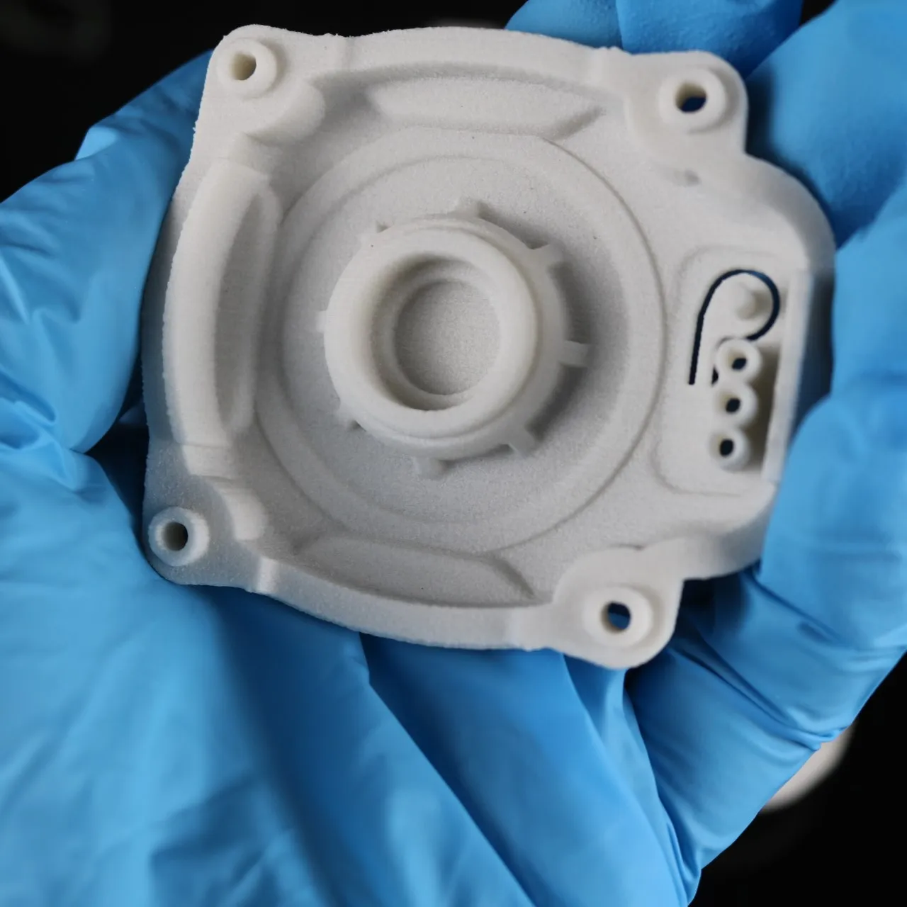 Изготовление 3D-моделей на заказ услуги 3d-печати нейлон стекловолокно