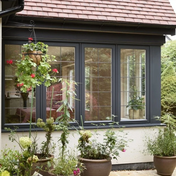 Алюминиевое распашное окно с экраном наружу или внутрь открывающийся французское двойным остеклением створки фрамугом