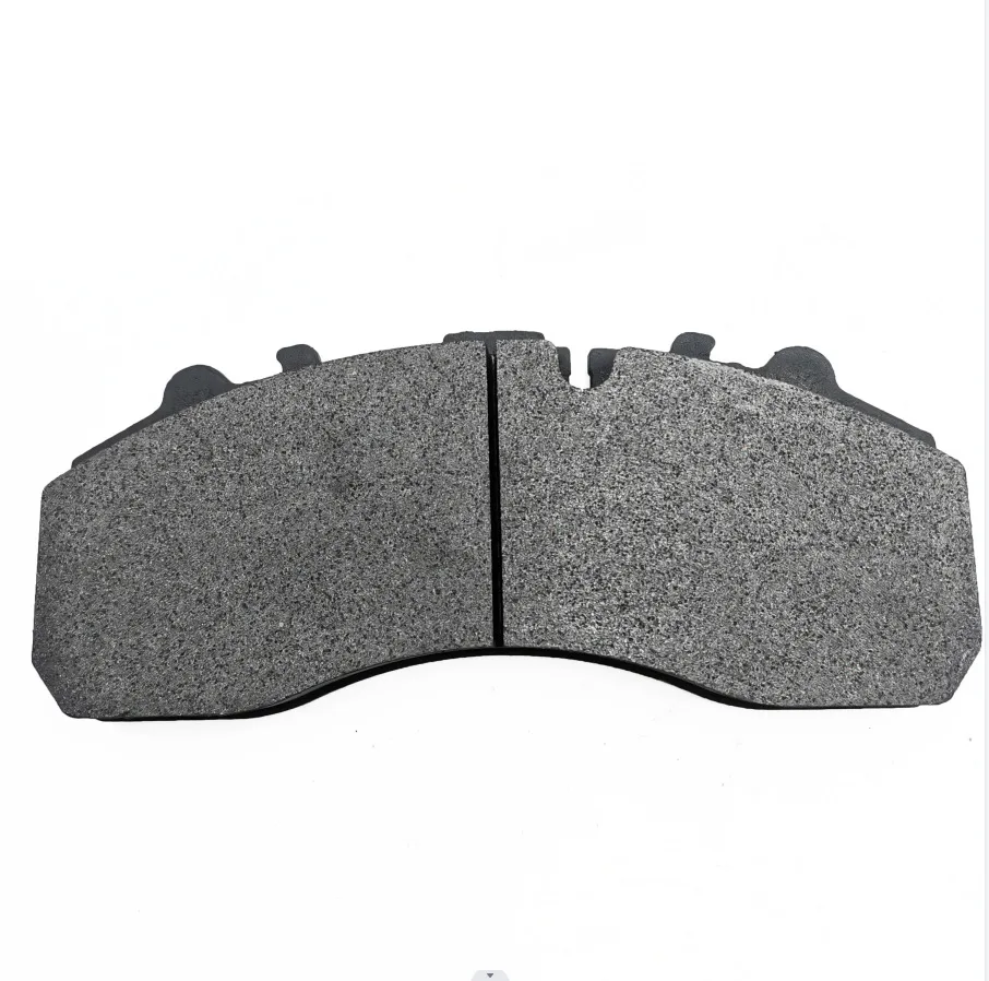 Brake pads car accessories Factory Efficient Truck Disc brake pads daf 105 gm brake pads For Daf/iveco/ Man/mercedes Benz