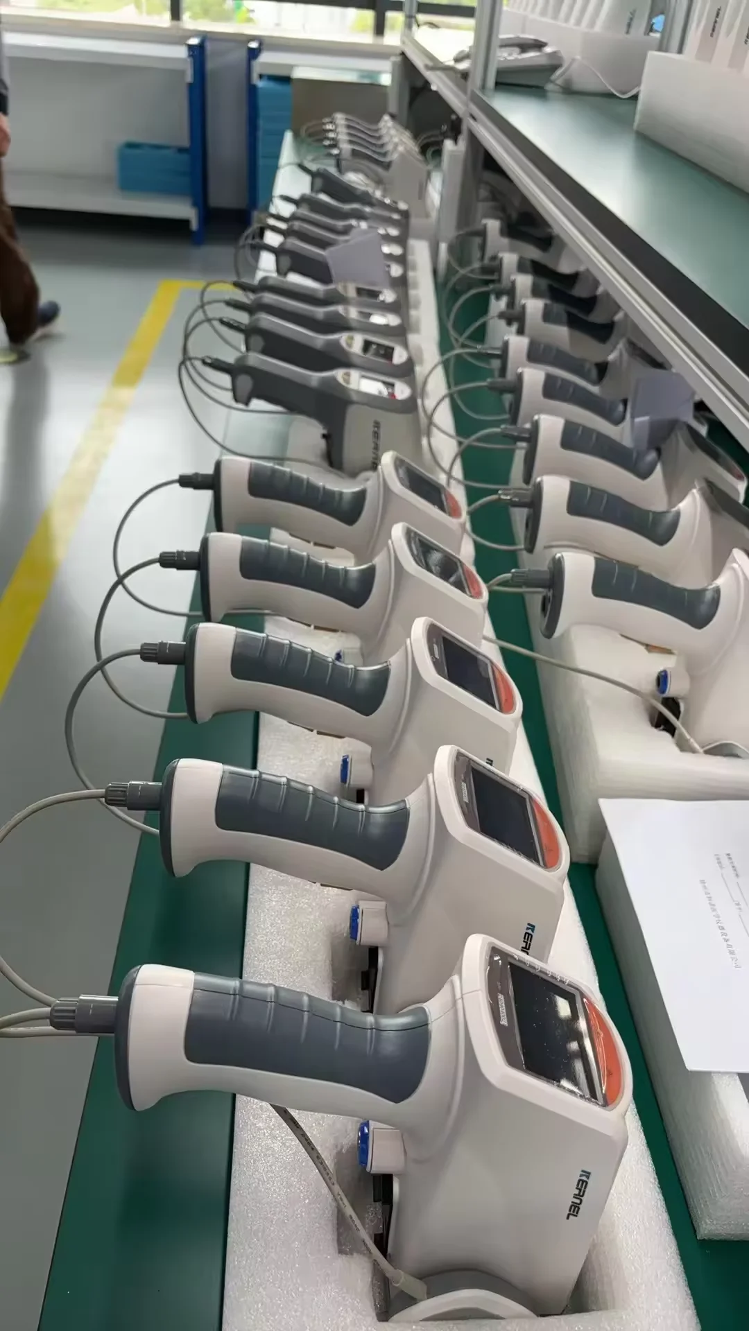 Kernel KN-2200 Portable Video Full HD Colposcopy System 1080p Digital video colposcope