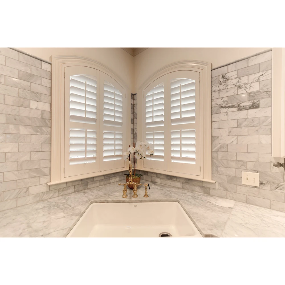 2020 Hangzhou Ready made home interior work Security basswood  Plantation Window Shutters