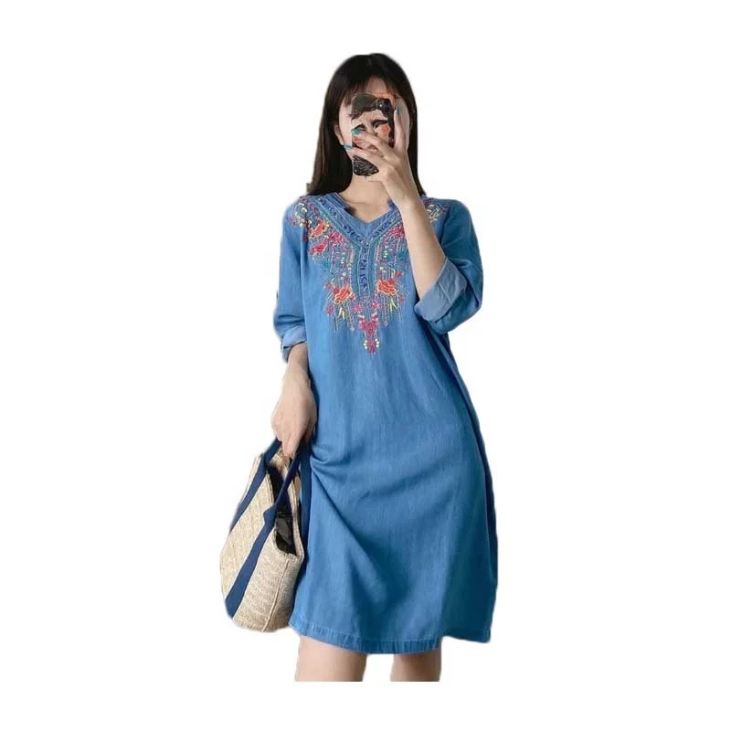 Wholesale embroidered color pattern womens jeans dresses knee-length loose denim dress women