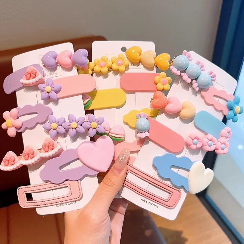 New Hot Sales Colorful Hair Clips Children Cute Love Hair Clips For Wholesale 2024 New Trending Girls Hair Accessories