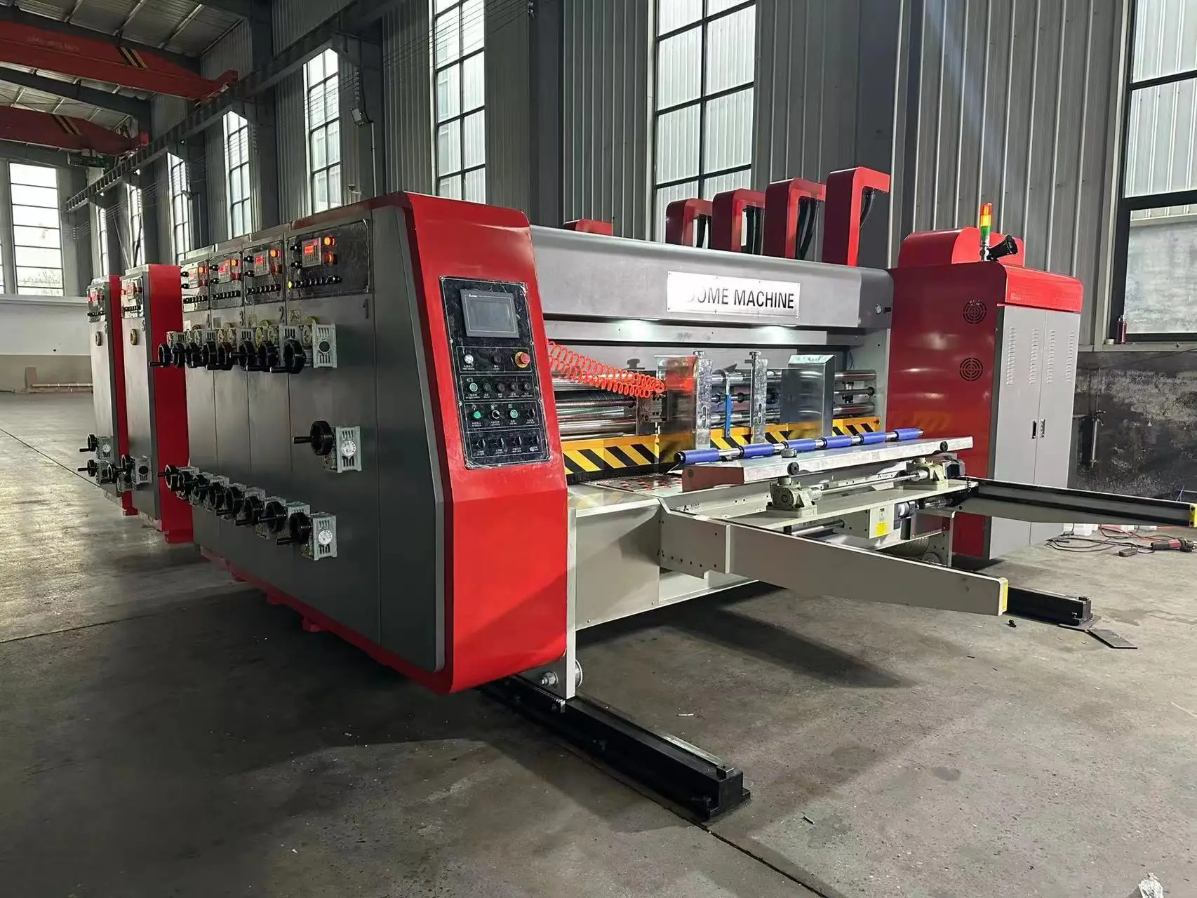 Полностью Автоматическая 4-цветная печатная машина для вырубки