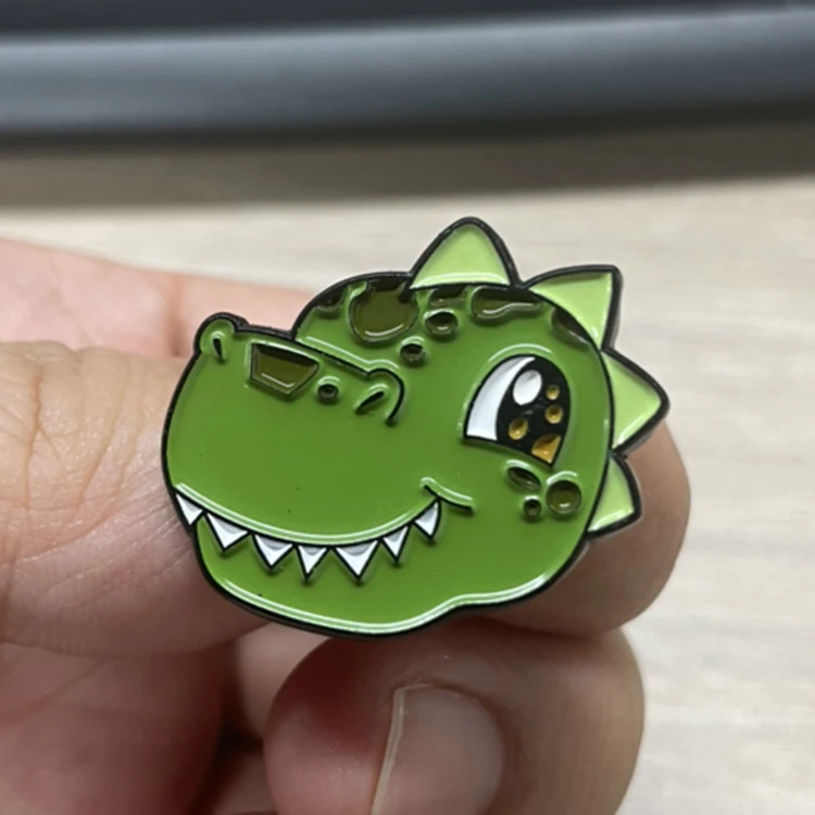 Customize Saudi National Day Metal Brooch Logo Lapel Pins Name Badges Custom Any Design Fashion Coin Brooches