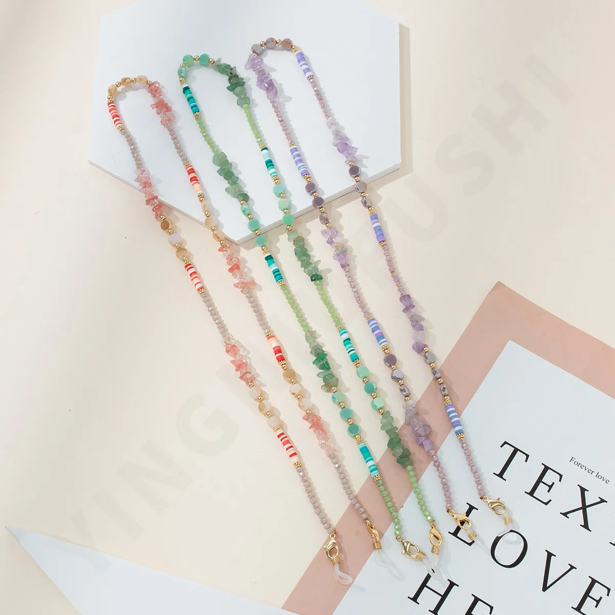New Fashion Solf Pottery Sunglasses Holder Straps Vintage Natural Stone Chips Colored Crystal Beaded Neck Glasses Chains