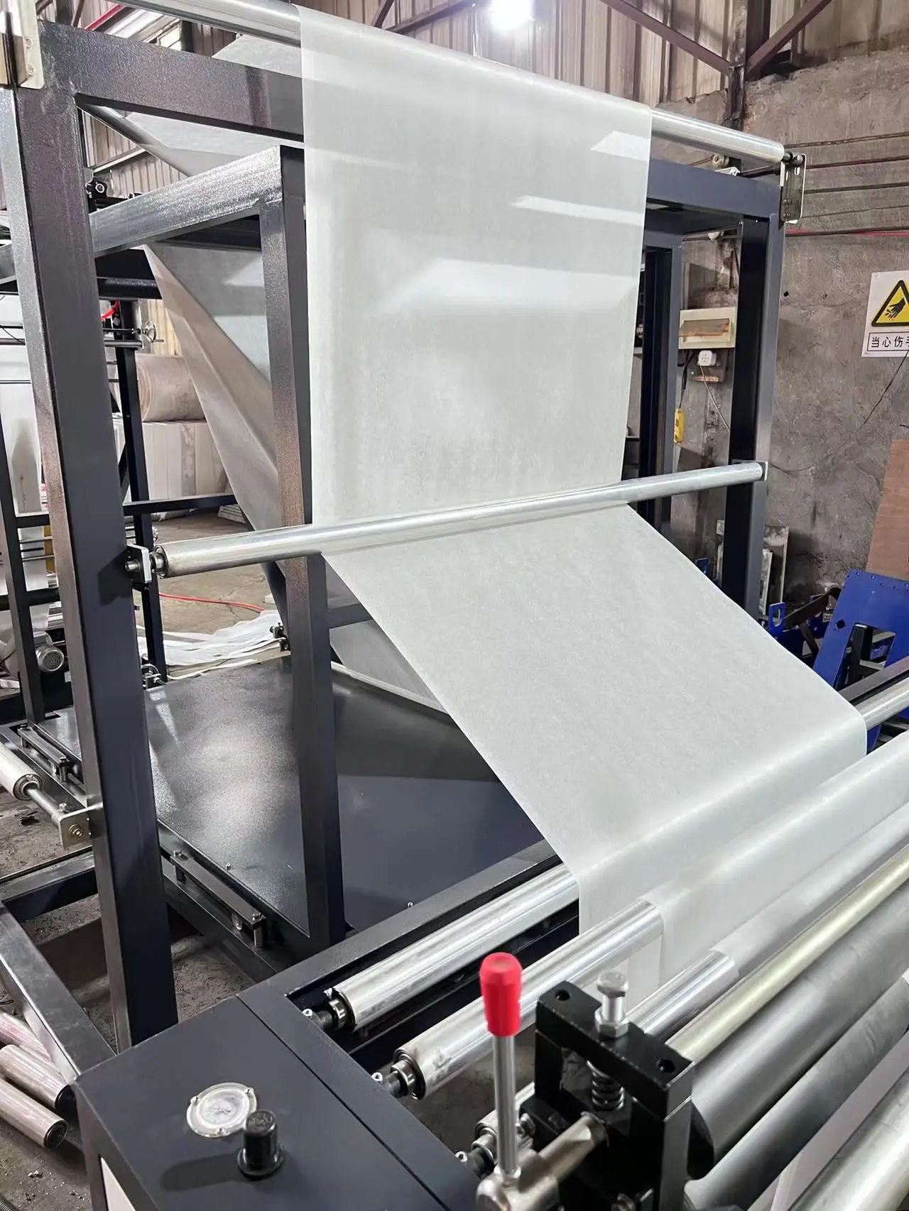 Fully Automatic Non-Woven Biodegradable Bag Making Machine