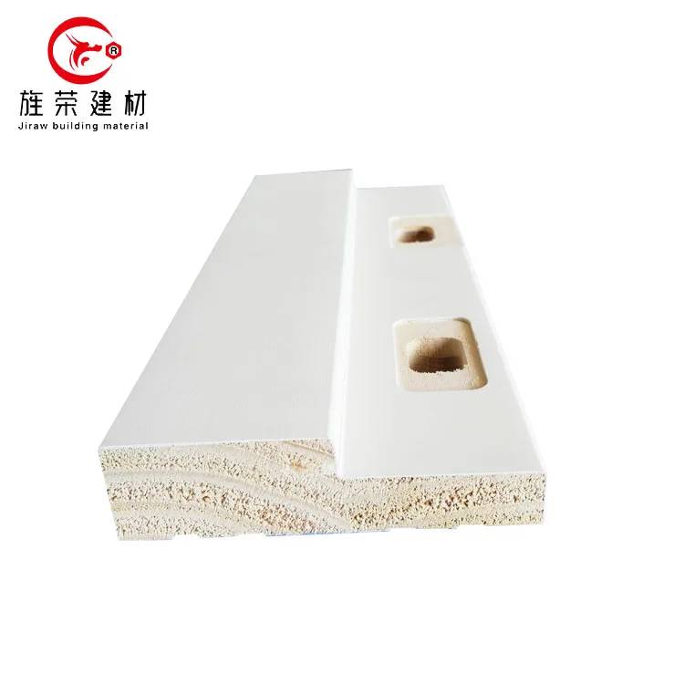 Перфорированные сосновые молдинги для наружной двери