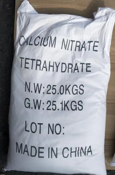 
98% Calcium Nitrate crystal , tetrahydrate, fertilizer, CaO 23.4 , N 10.7,Ca(NO3)2.4H2O,CAS13477-34-4 