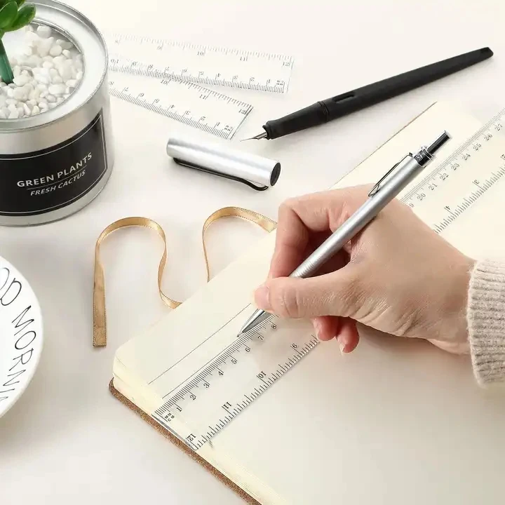 Оптовая продажа 30 см 12 дюймов Прозрачная линейка может быть настроена логотип