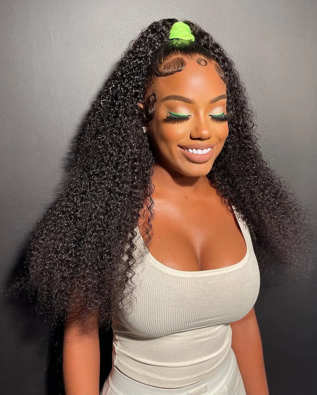 Malaysia Wholesale #1b Natural Afro Curly Wave Human Hair 13x4 HD Lace Frontal Wigs for Black Women Full Lace Human Hair Wig