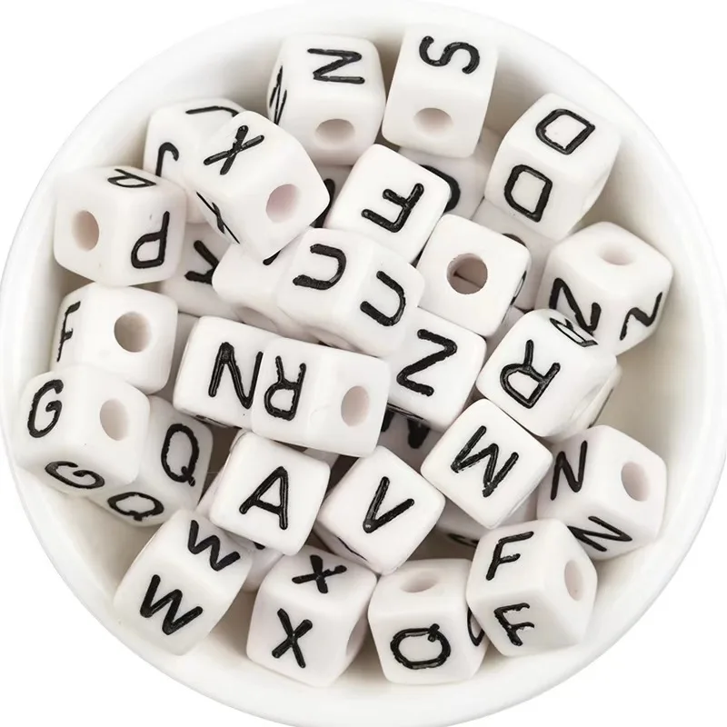 550pcs Super Large 10mm Acrylic Alphabet letter Beads Colorful Loose Beads for DIY Jewelry Making Bracelets Necklaces Bags Chain