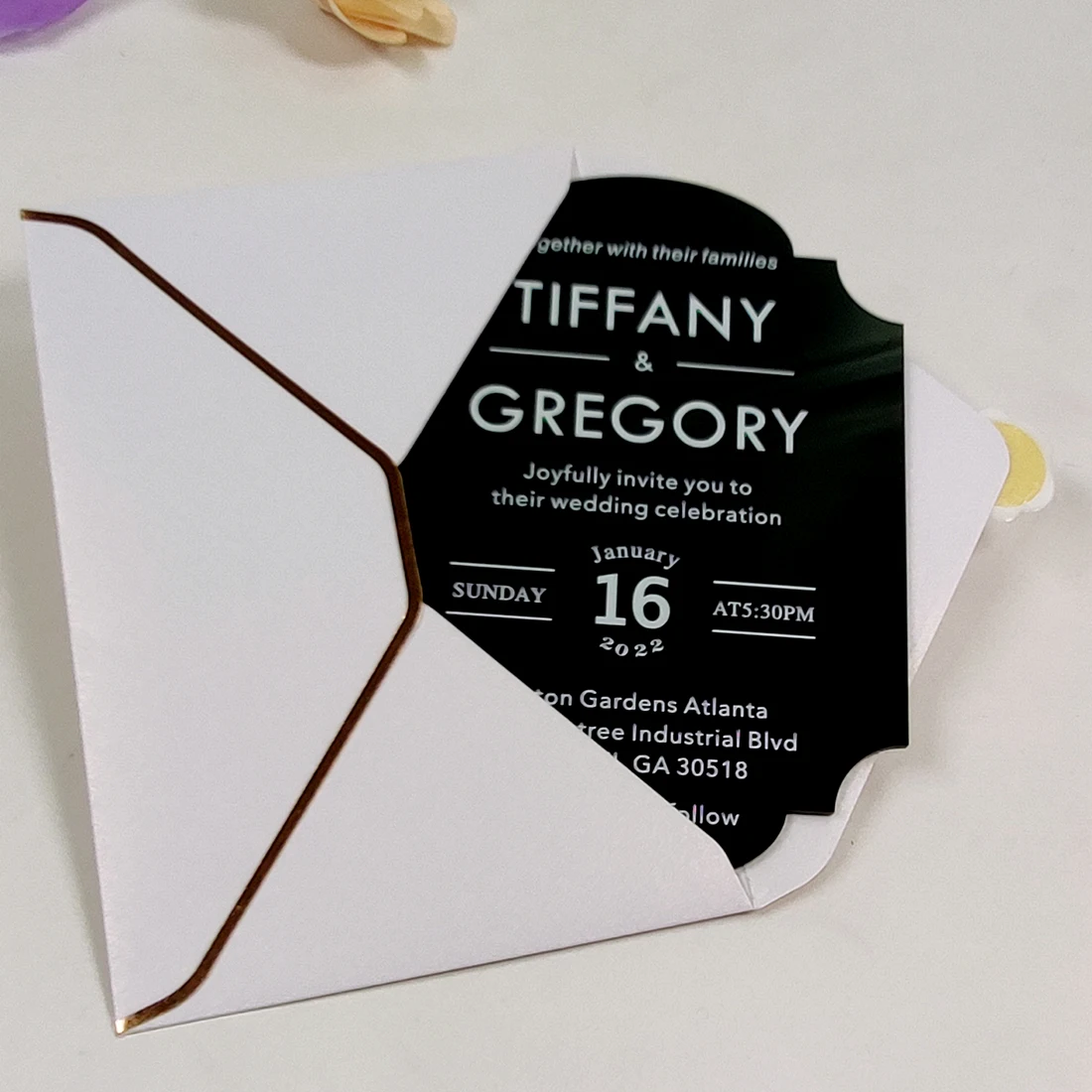 Customized luxury  clear acrylic invitation card wedding   IC-010