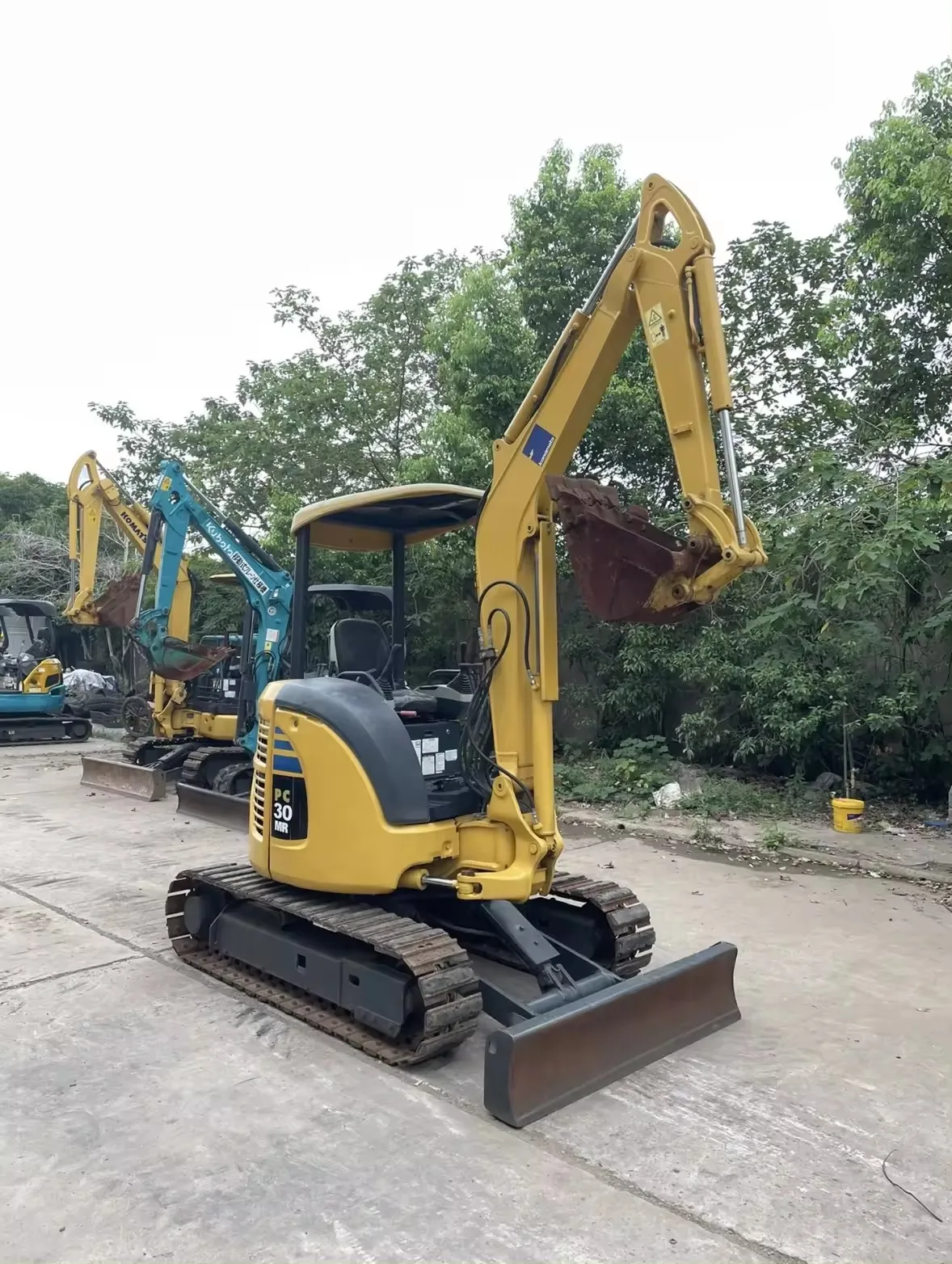 Good Condition Used Komatsu PC30 Excavators Diggers Earthmoving Machine Secondhand Komatsu PC PC 35 PC 300 Excavadora For Sale