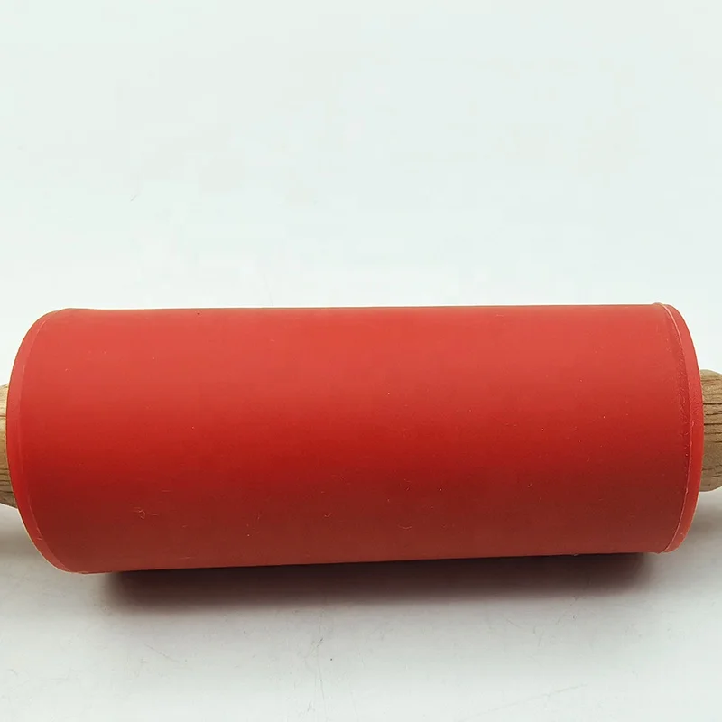 Wholesale Mini Silicone Embossing Rolling Pin For Noodle And Fondant Silicone Rolling Pin With Wooden Handle