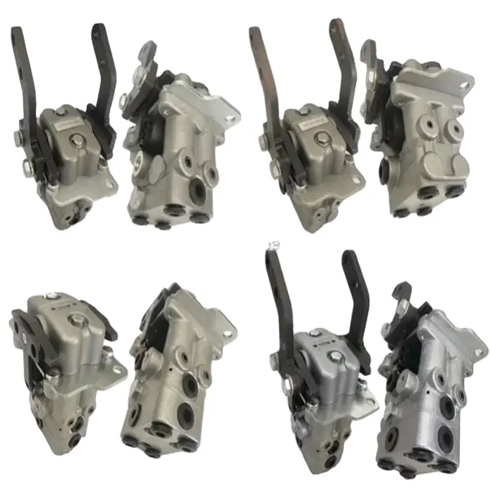 Wholesale of spare parts 207-26-54241 208-62-62261  22A-46-23102 SEAL OIL PAN construction machinery