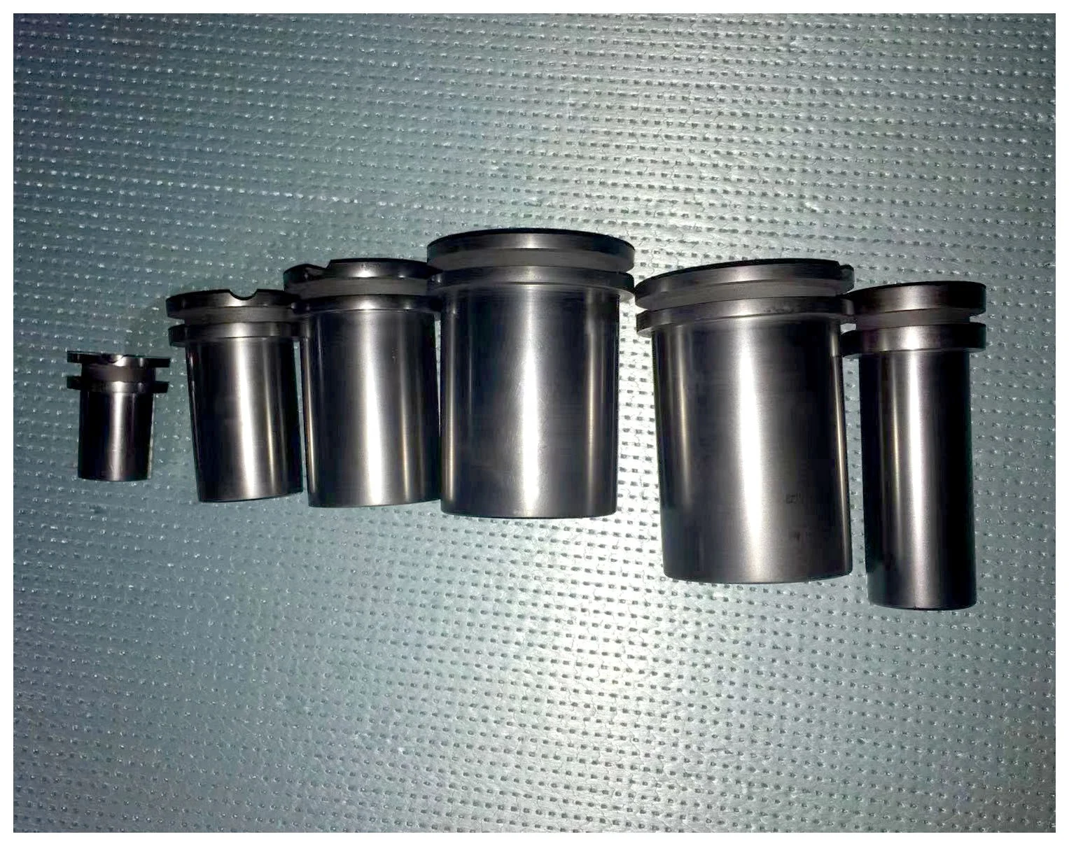 Factory directly supply Graphite Crucible for melting metal