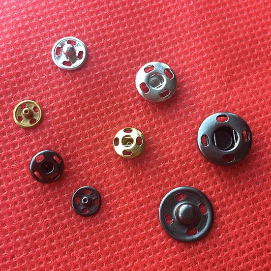 Various sized garment round shape metal snap button