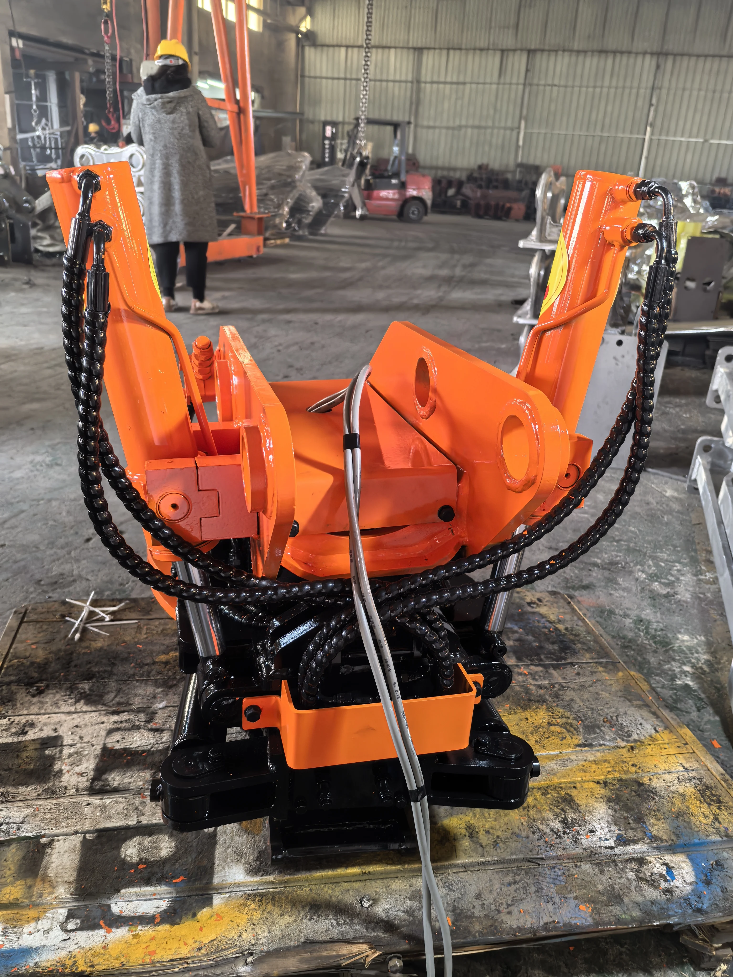 Shan dong china Heavy Duty Tilt Rotator for Excavator with Strong Stability