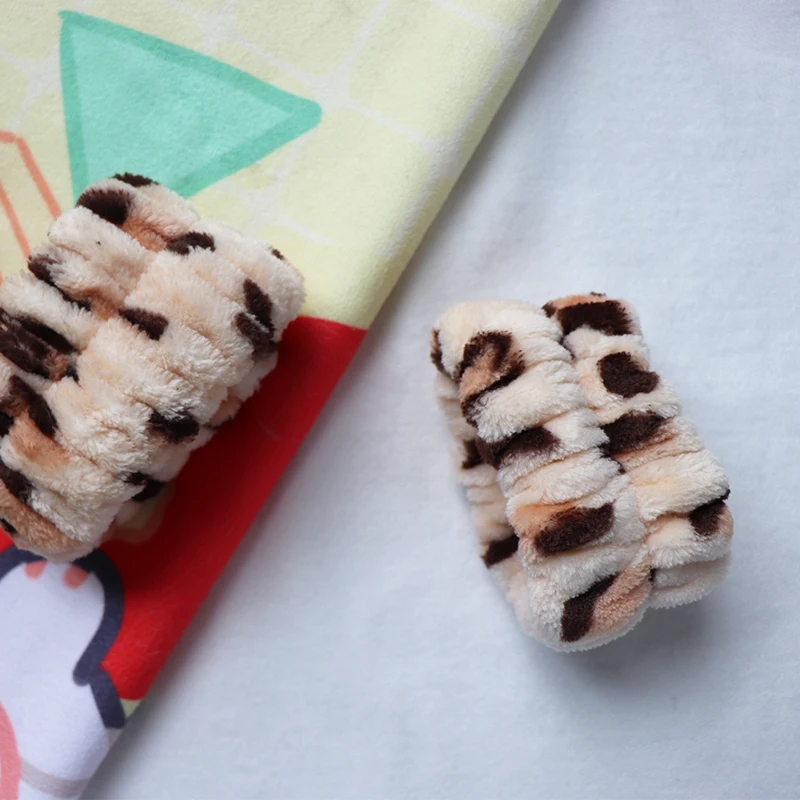 Private Label No Drip Cleansing Cuffs Elastic Spa Wrist Washband For Wiping Sweat