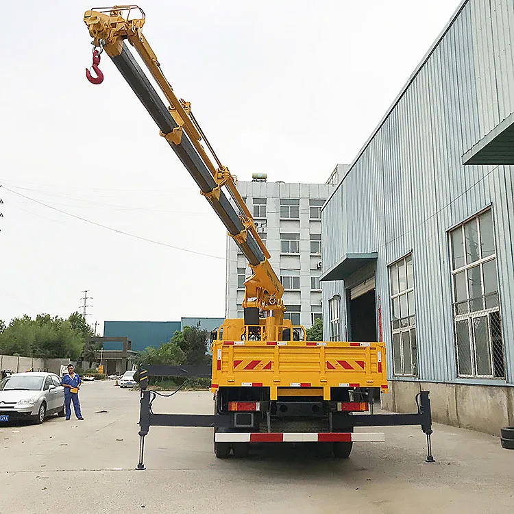 8X4 folding 12ton small  used truck mounted crane for sale crane mounted truck chengli