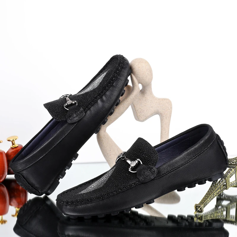 Support Custom LOGO Man Driving Shoes Comfortable Leather Loafers Shoes Moccasin Men Shoes