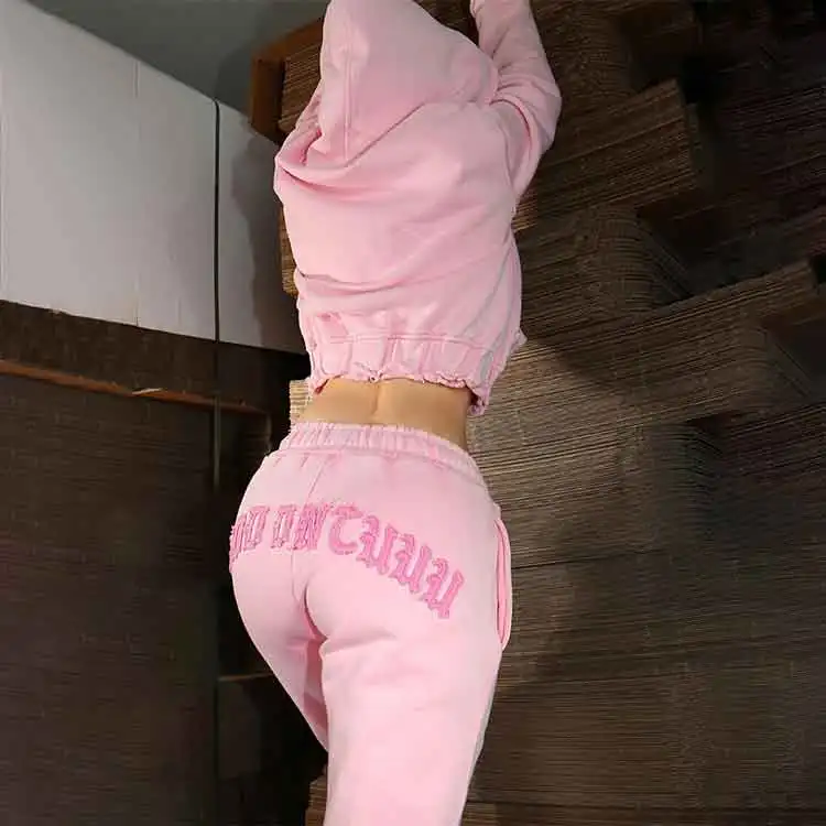 Custom streetwear sweatsuit cut sew applique distressed embroidery patch cropped hoodie and sweatpants set tracksuits for women