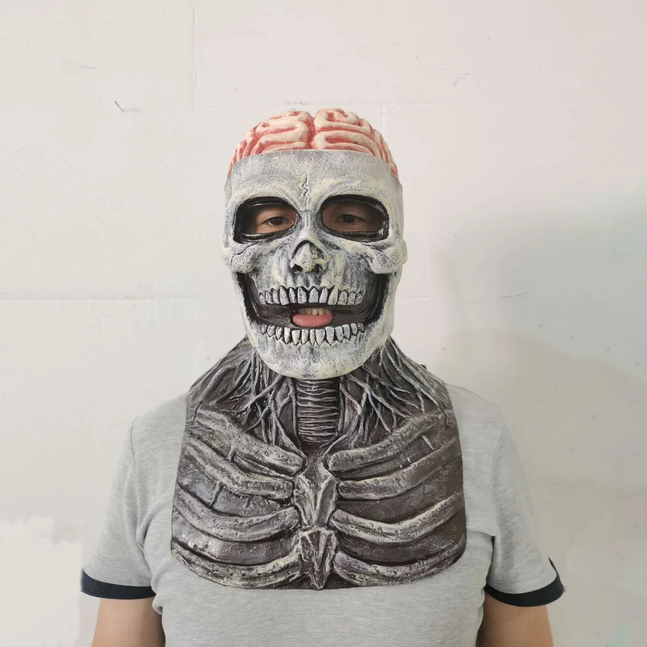 2022 Hot Sale Factory Wholesale Scary Screaming Exploding Brain Weird Latex Halloween Skull Mask