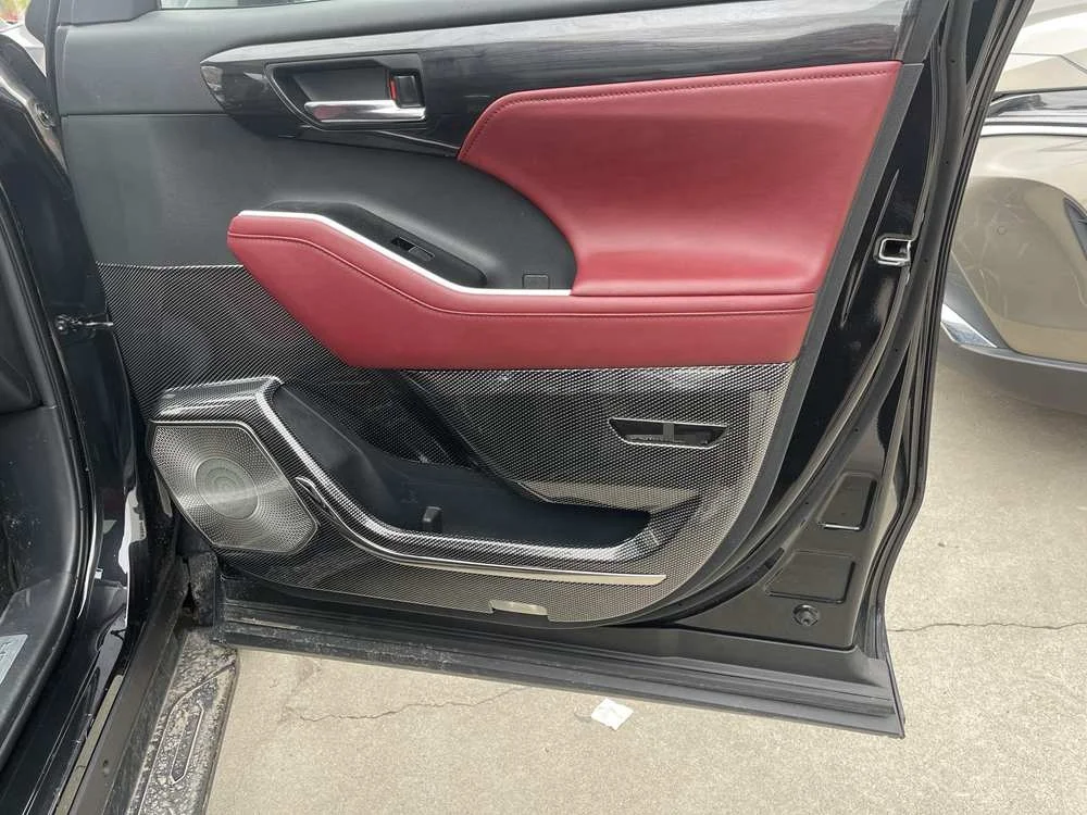 WZXD Carbon Inner Door Panel Protection Anti Dirty Anti Kick Pad Cover Stickers For Toyota Highlander 2022