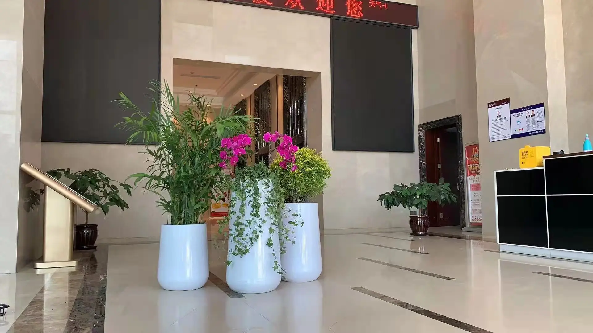 Durable large vertical self watering FlowerPot plastic Garden Planters cheap price Macetas Outdoor indoor for floor decoration