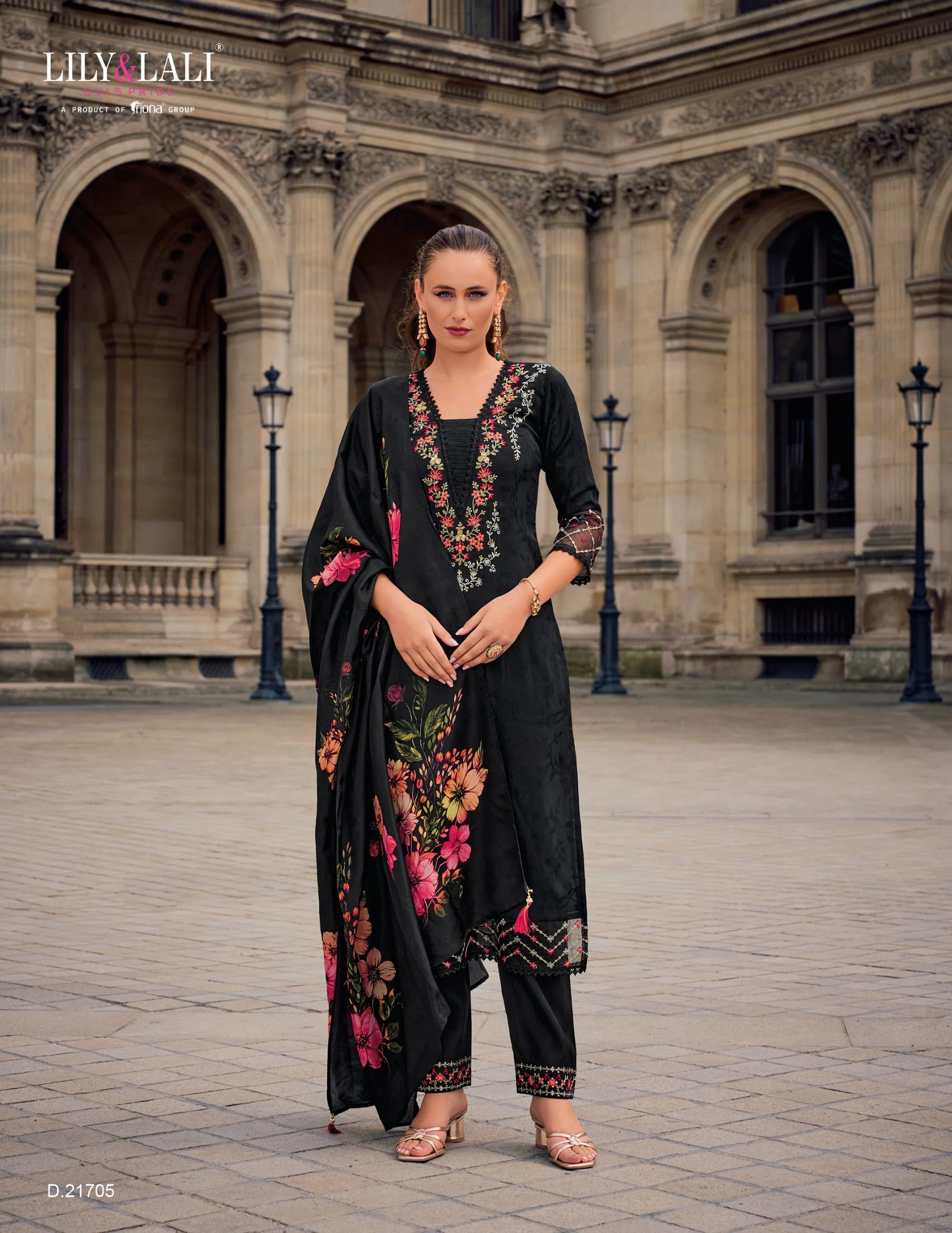 Pure Russian Silk Digital Print Dupatta With Tussle Readymade Pant Style Suits Wholesaler Handmade Bulk Product