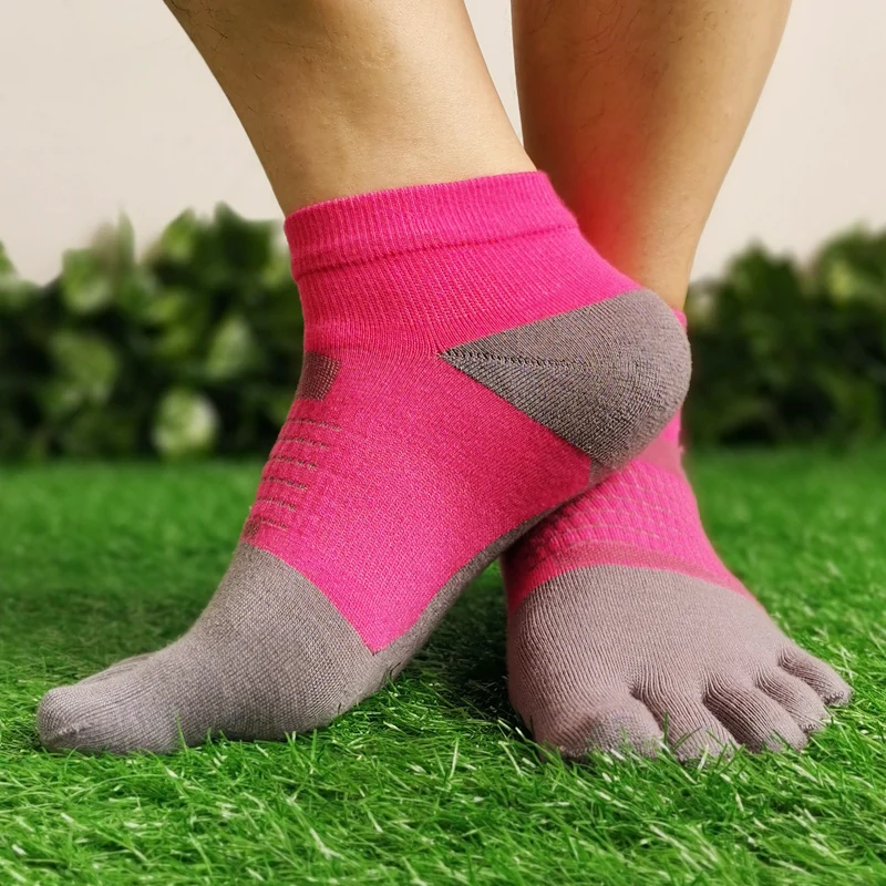 wholesale yoga sport men athletic socks unique 5 toe style breathable cotton five finger toe socks
