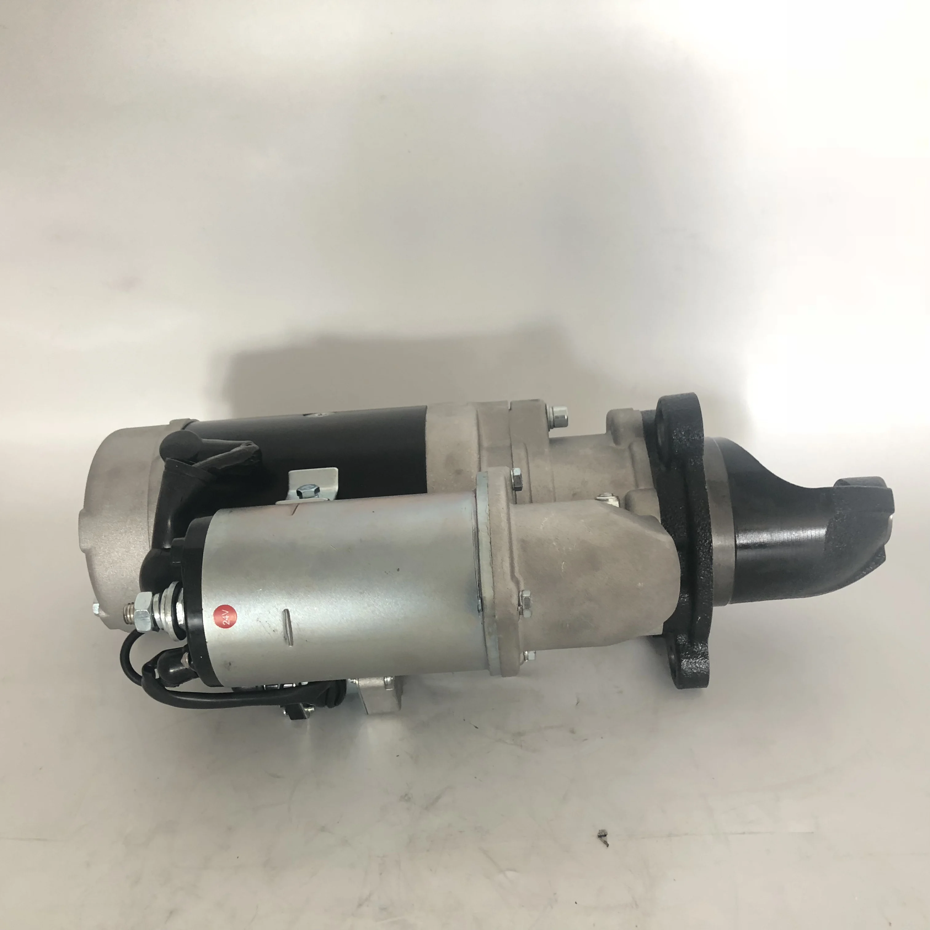 STARTER MOTOR 600-813-9322 600-813-9321 600-813-9323 FOR S6D125 11KW D155A-6