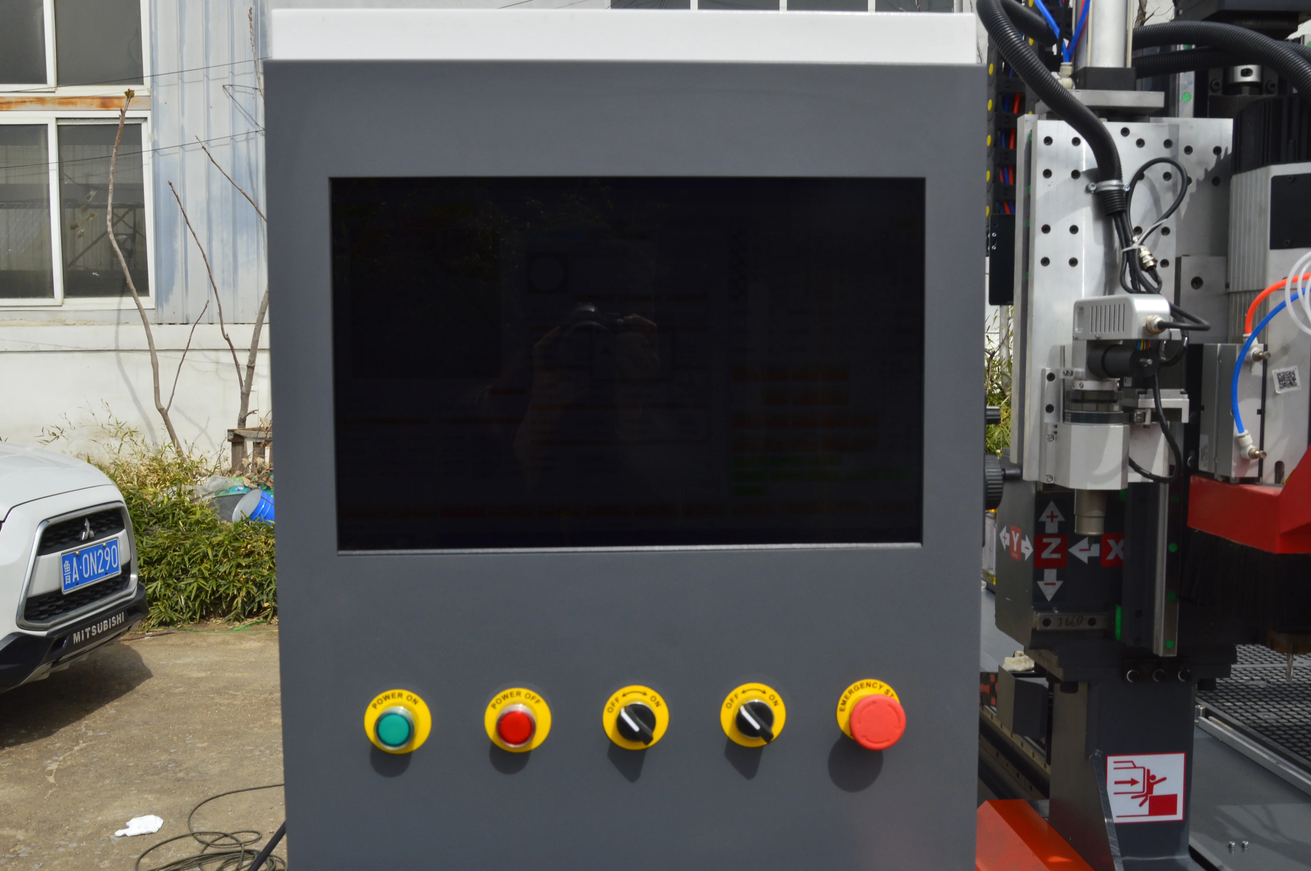 Routeur ATC Cnc polyvalent, livraison gratuite en chine, 1325 Machine à graver, 20 w, Cnc