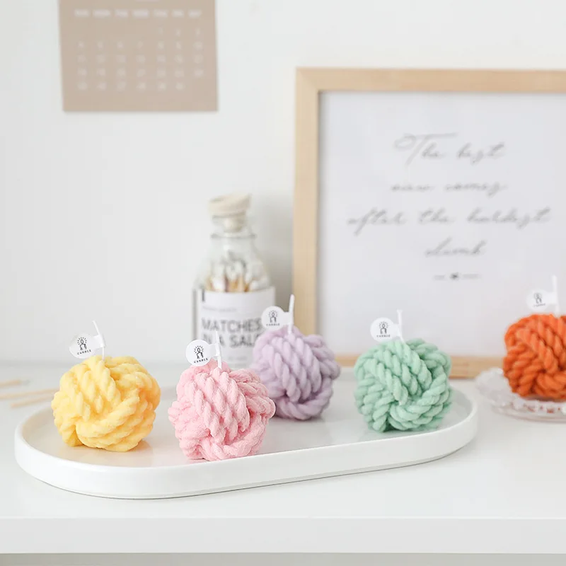 Handmade Small Woolen Fragrance Styling Candle Gift Box Creative Aromatherapy Scented Paraffin Soy Wax Candle for Easter Party