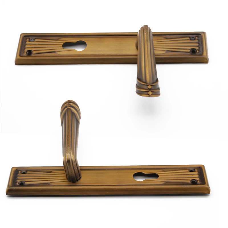 Factory Customized Iron with Aluminum Alloy Panel Door Handle