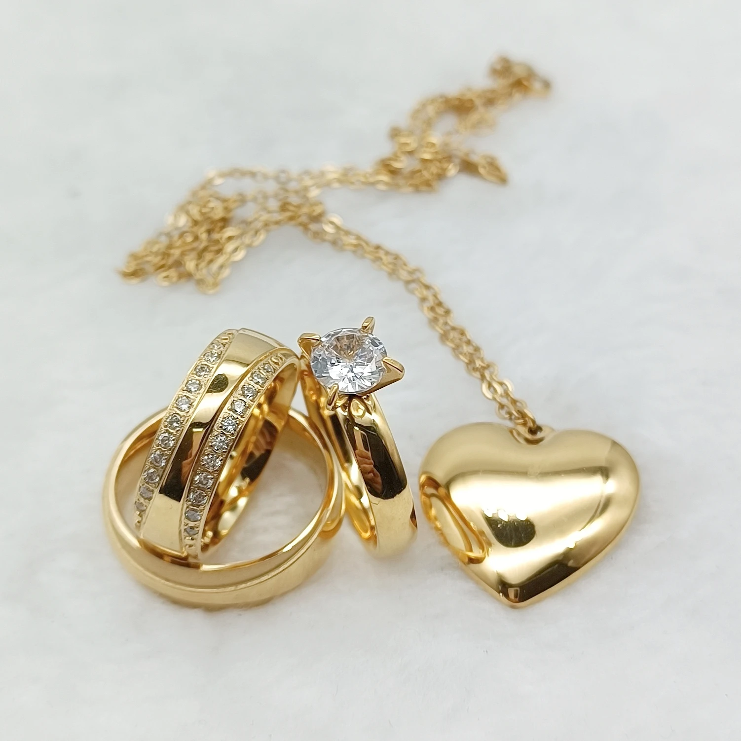 Stainless Steel Engagement Ring 1 Carat Cz Diamond Ring Dubai Jewelry Sets 18k Gold Plated Wedding Couples Jewelry Pendant