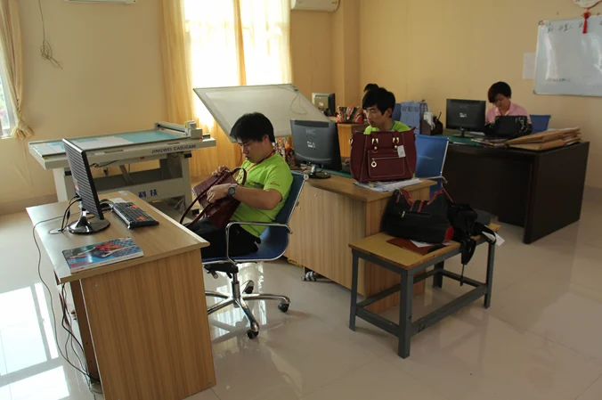 Fashion Hand Tooled Hair On Hide Fur Leather Backpack Stylish Carving Leather Backpack Western Style Backpack Concealed Carry