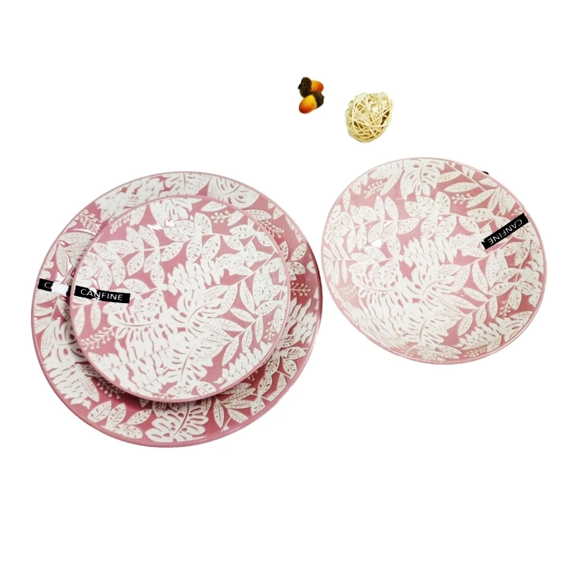 Wholesale European New Arrival Fine Ceramic Tableware 18 Pieces Embossed crockery dinner sets