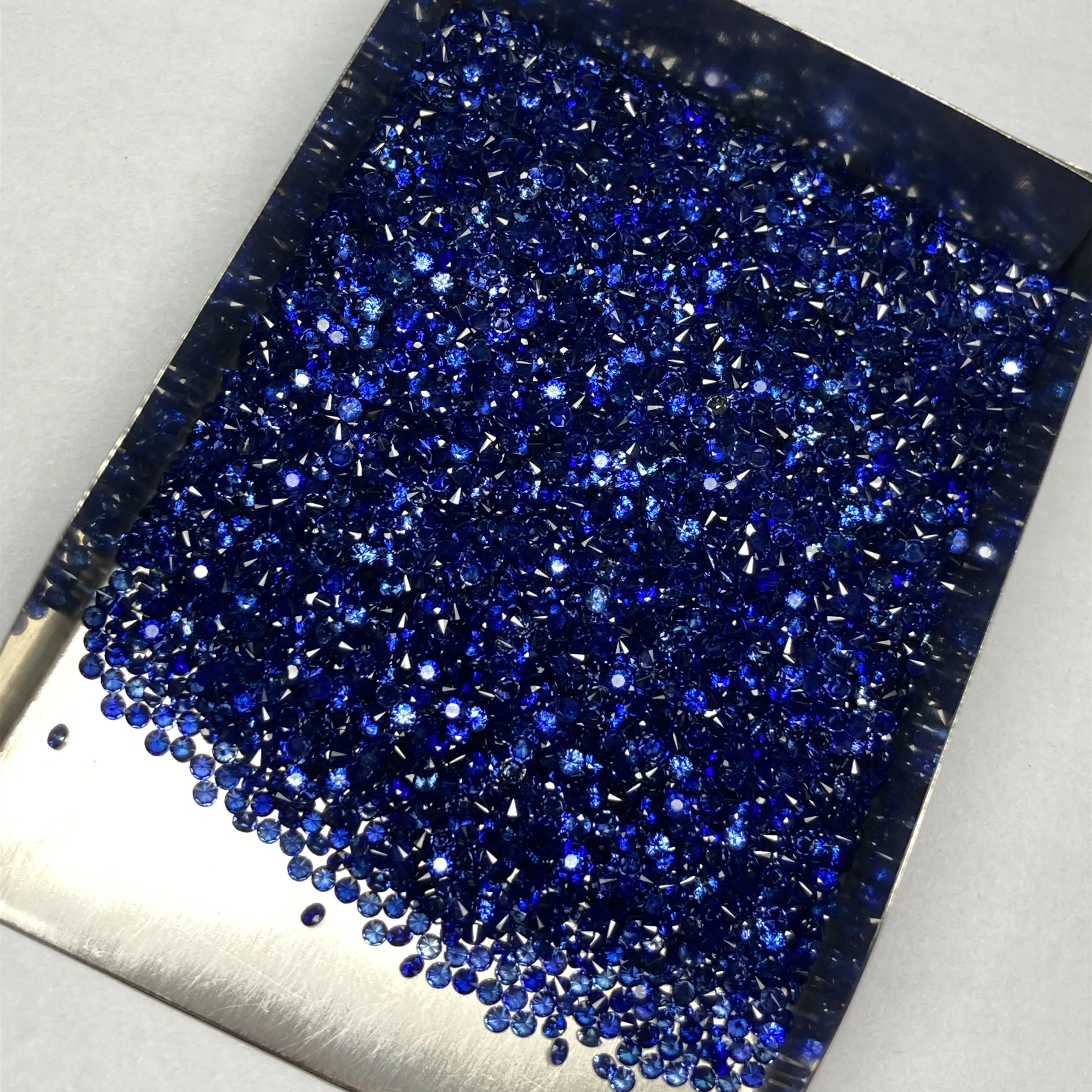 Natural blue sapphire 1.5mm precious stone royal blue color sapphire stone loose semi gemstone