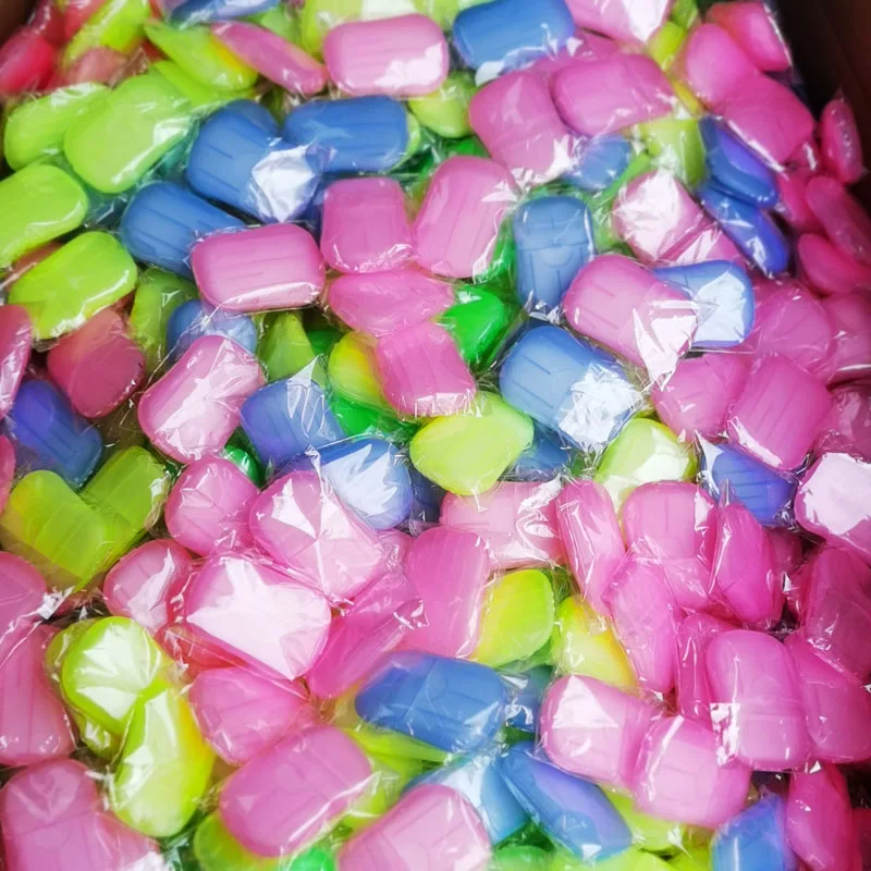 Wholesale OEM 20pcs Travel Supplies Portable portable soap paper sheets Transparent Disposable Soap Mini paper soap sheets