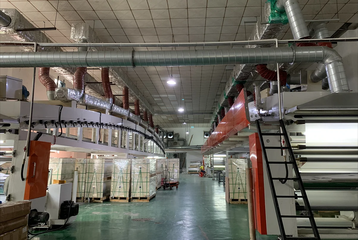 Guangzhou Qijun Dtf Hot Peel Film Roll T-shirt Digital Heat Transfer Dtf Pet Film Roll