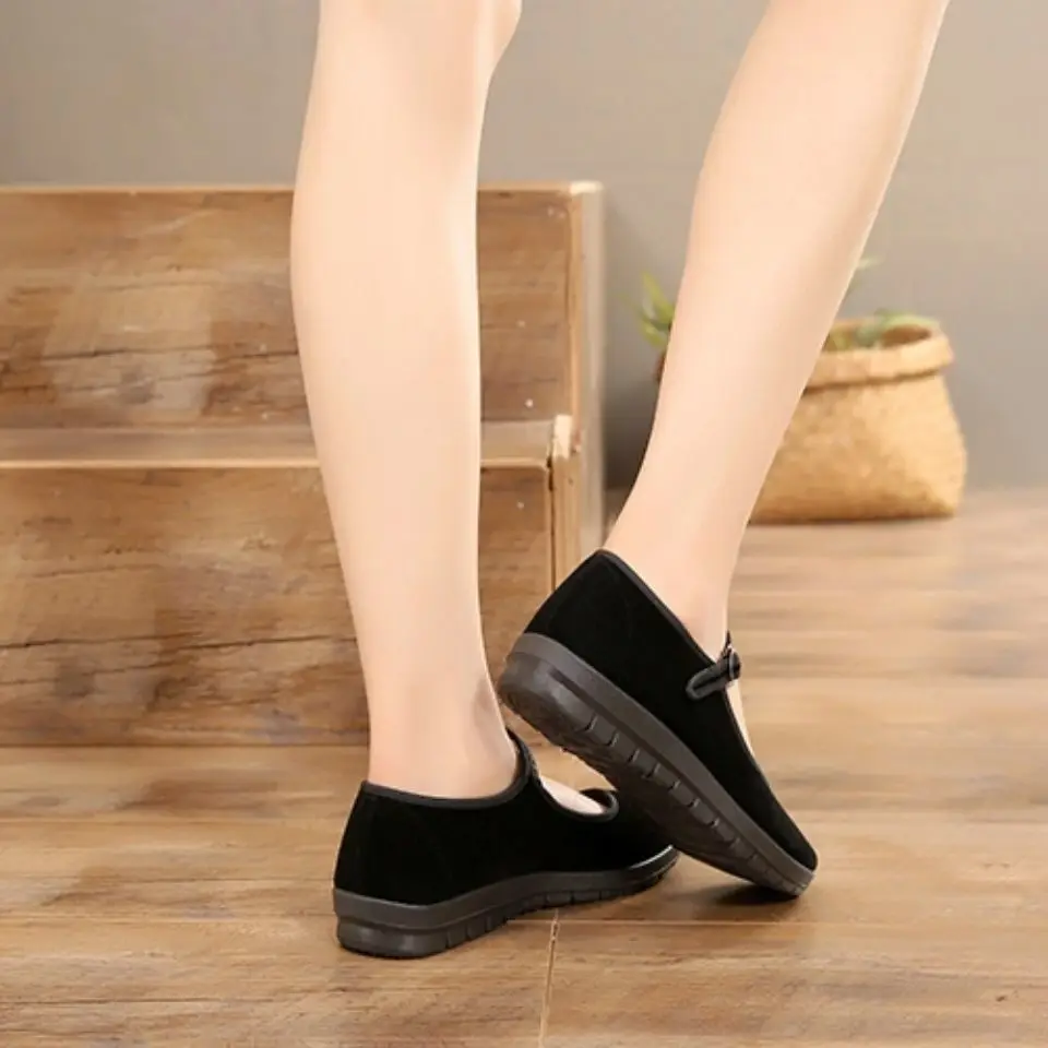 Сертифицированные CE мокасины; Женская обувь черного цвета с орнаментом ручной работы