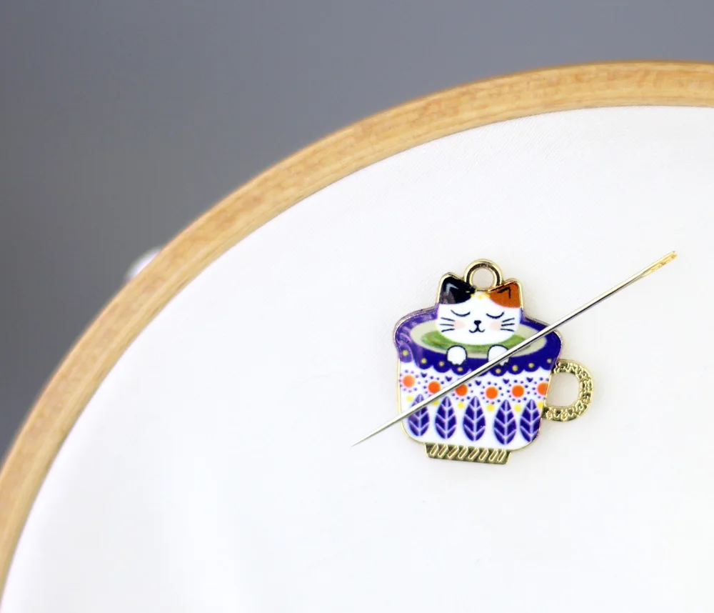 High quality magnetic needle minder sfor sewing quilting cross stitch pin holder