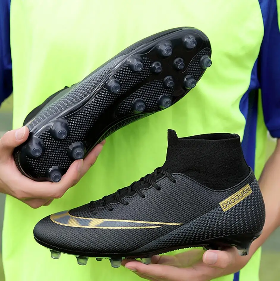 Soccer Boots non-slip lightweight soccer shoes
