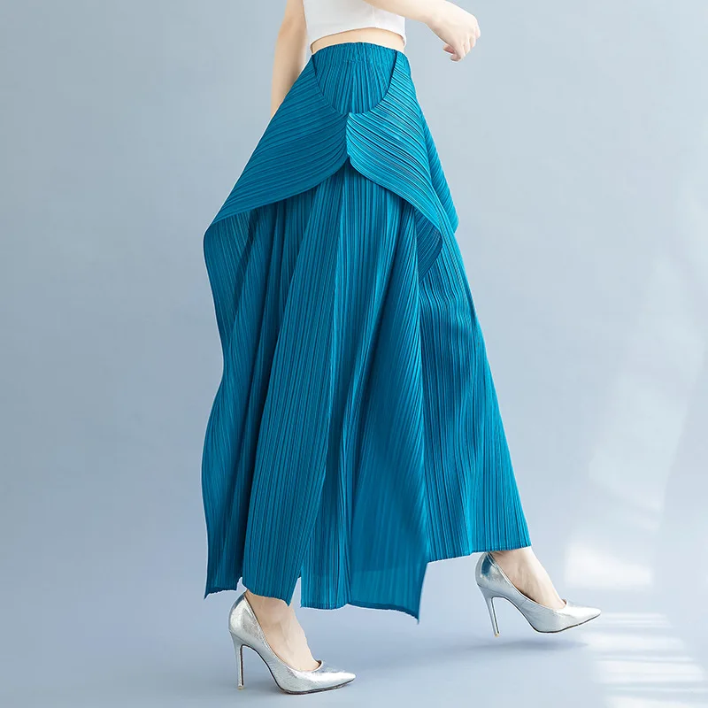 European and American 2024 New Three Mansion Pleated Pants Show Slim Fashion Strap Pants Fairy Style Fashion Irregular Pants