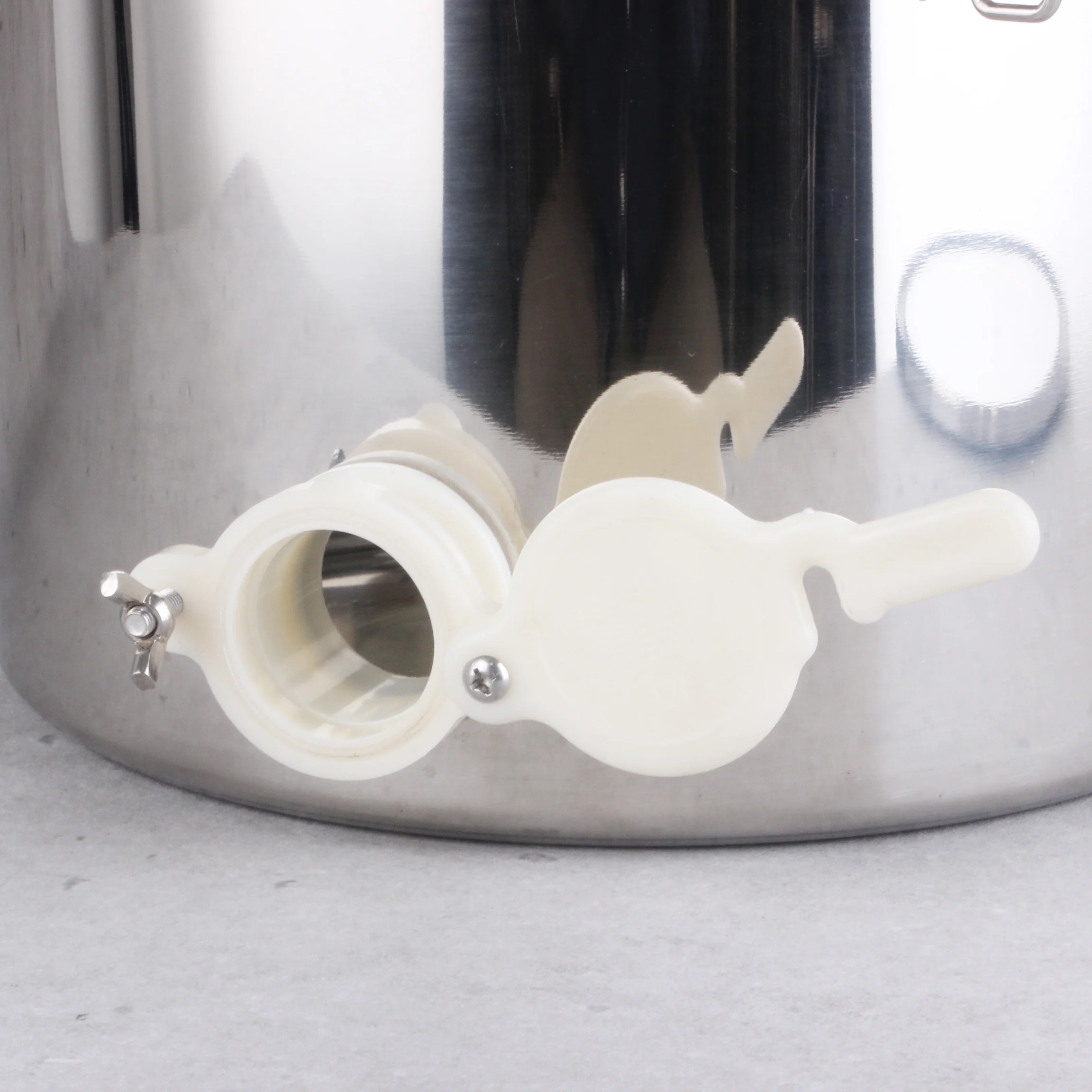 Good Quality 50L Beekeeping Tools Bee Farm Equipment Stainless Steel Heating Honey Tank