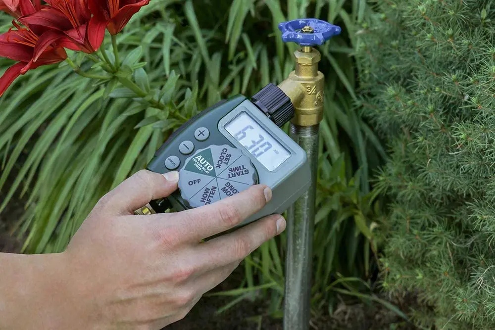 Outdoor garden plant intelligent watering timed irrigation