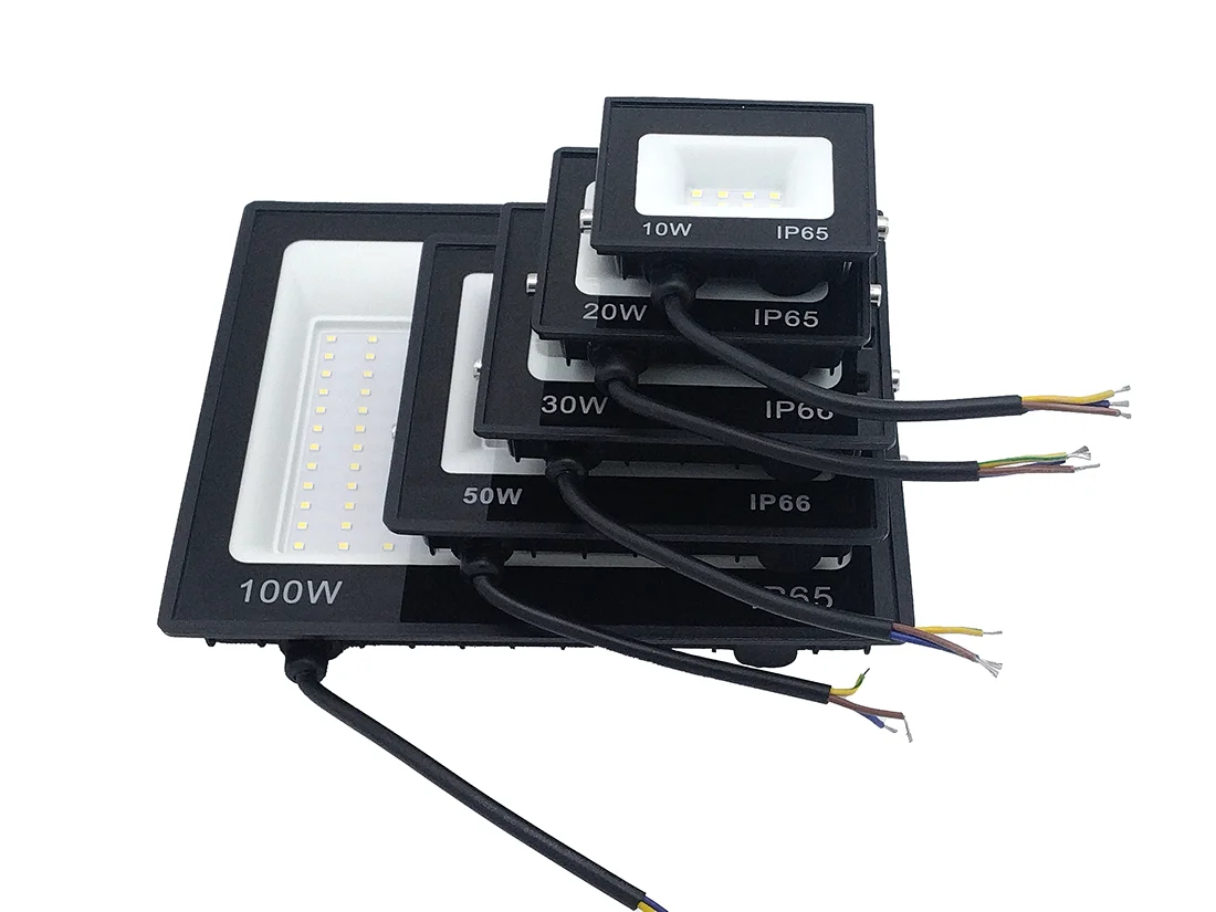 Waterproof IP66 Flood light Factory direct 50W 100W low price high quality Led Flood light for outdoor garden factory warehouse