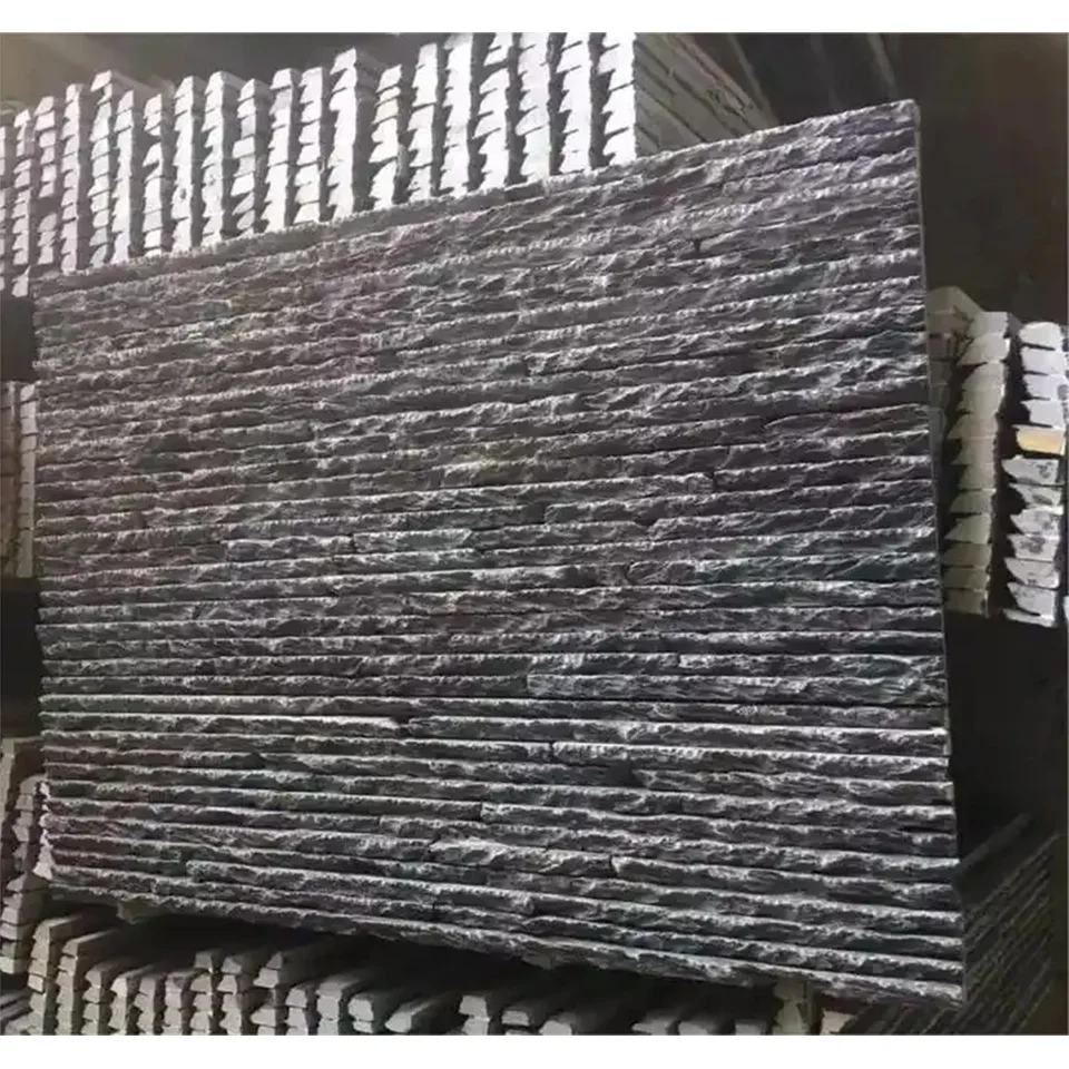 Натуральный камень сечения полосы из двух частей походит на открытом воздухе старинная стена оболочка фасада облицовки вилла внешней стены панель